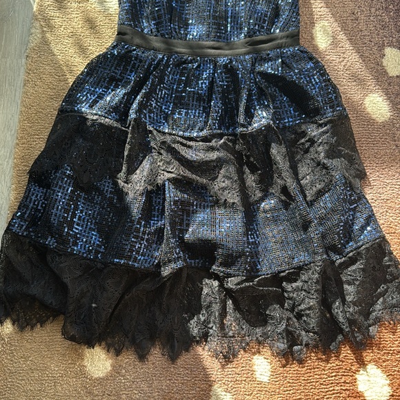 Navy Sequin Halter Dress - Picture 3 of 11